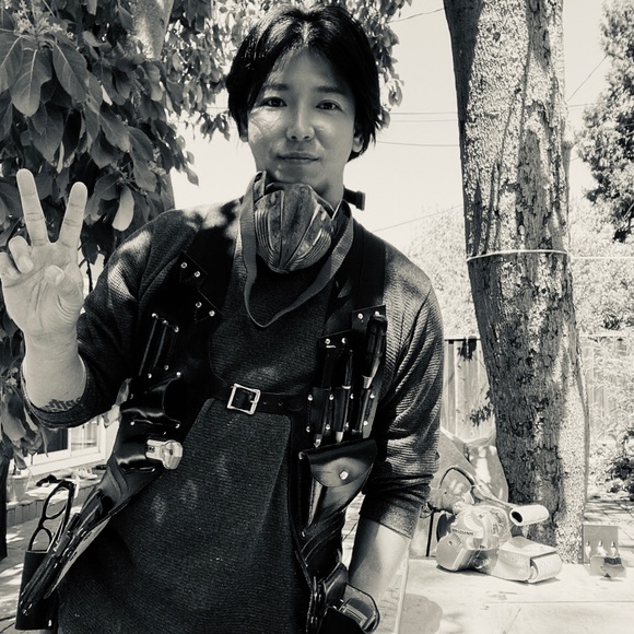 Men’s closet - Picture 2 of 2